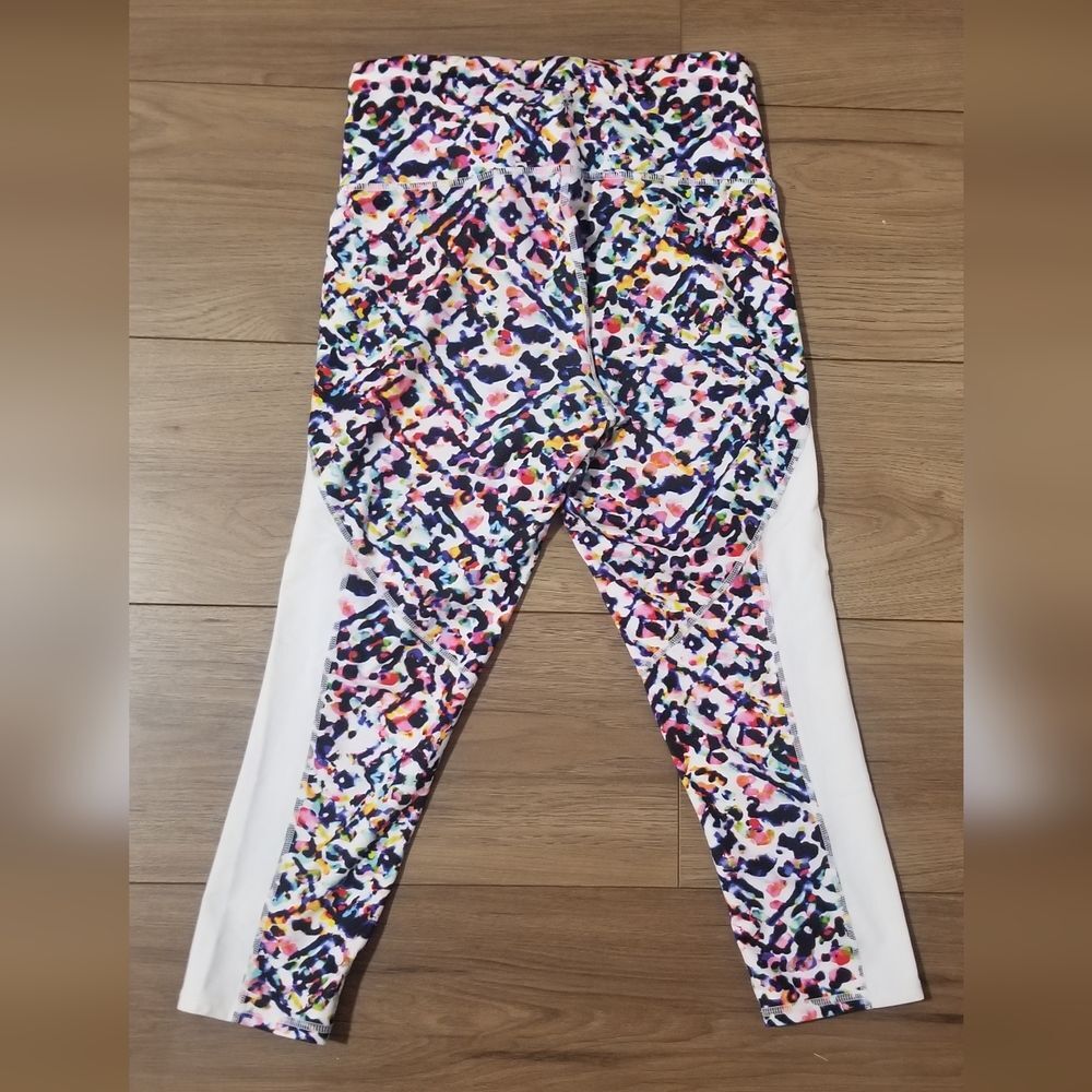 Athleta Chaturanga Watercolor High Rise Cropped Leggings, Women's Small - Picture 3 of 5